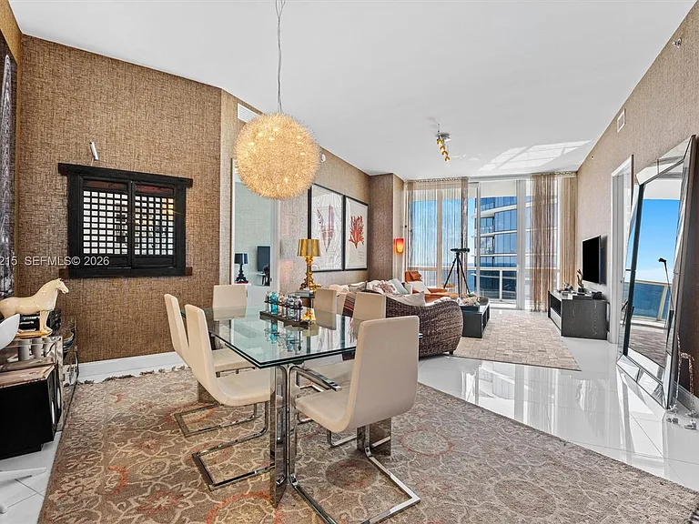 15811 Collins Ave #3107 — Photo 2