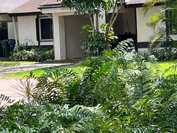 16050 Fairway Cir #123, Weston, FL 33326