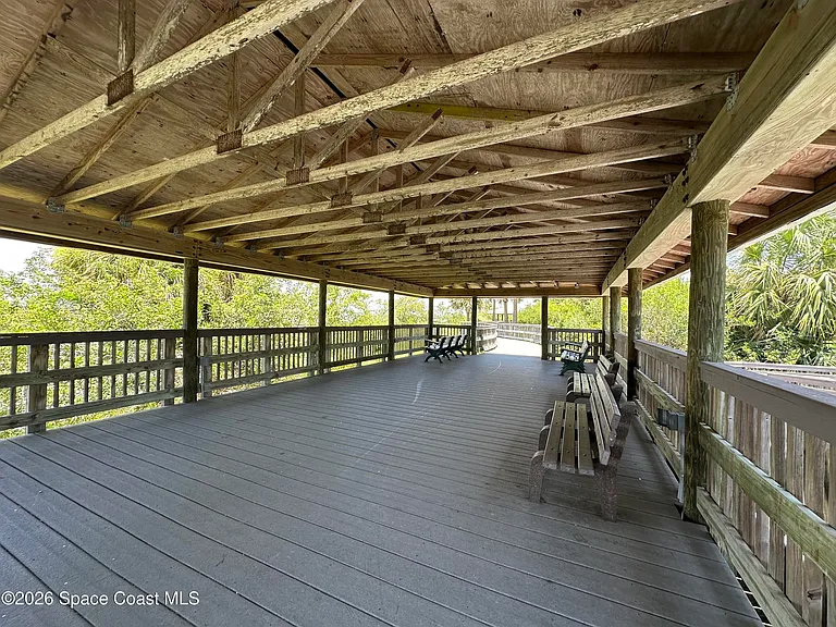 616 Manatee Bay Dr — Photo 41