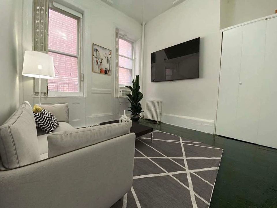 1st image of 160 1st Ave #2BB