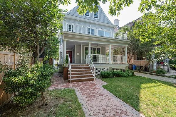 Sold by Nest Seekers International | media 9