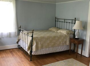 22 Greenhouse Ln, Bradford, NH 03221