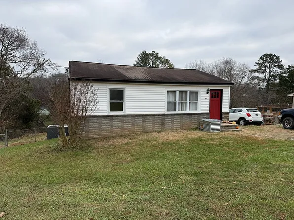 8024 Brickyard Rd, Powell, TN 37849
