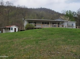 207 E Davis Ln, Jellico, TN 37762