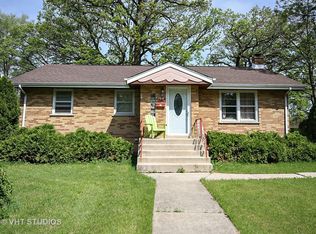 7312 W 108th St, Worth, IL