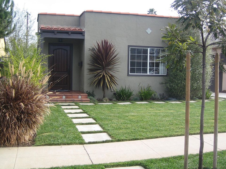 1st image of 3460 Redwood Ave