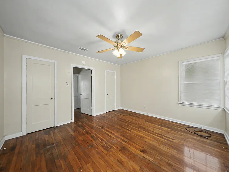 1502 S 7th St — Photo 11