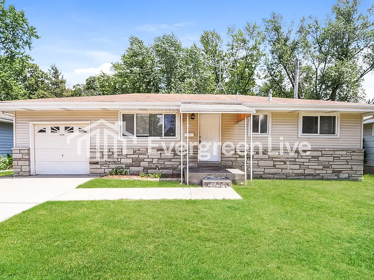 1710 Patterson Rd — Photo 2