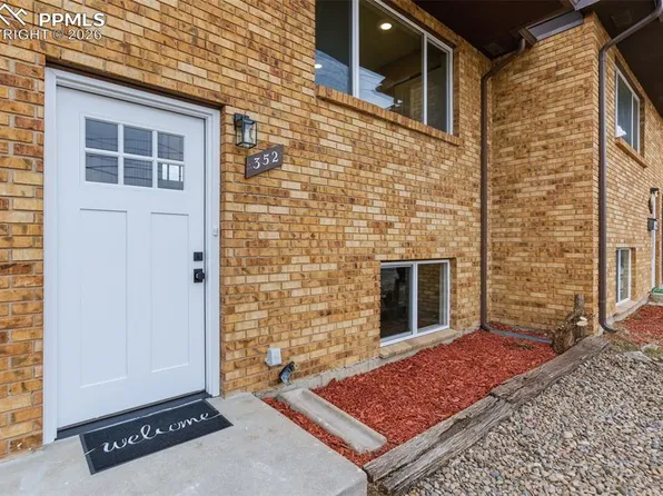 352 Mount View Ln, Colorado Springs, CO 80907