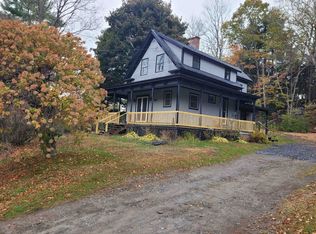3 Pine St, St Johnsbury, VT 05819
