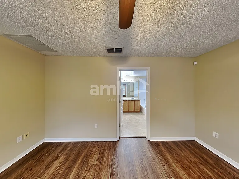 15333 Harrowgate Way — Photo 9