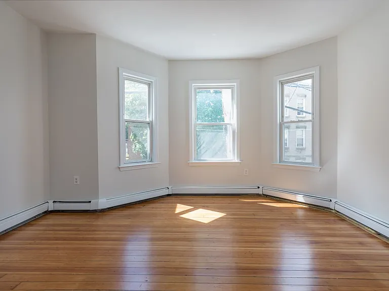 16 Parker Hill Ave #12 — Photo 7