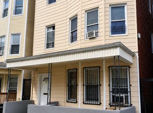 160 Ridge Ave #2, Yonkers, NY 10703