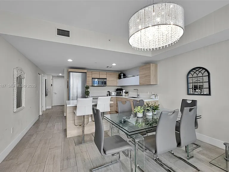 16385 Biscayne Blvd #1020 — Photo 11