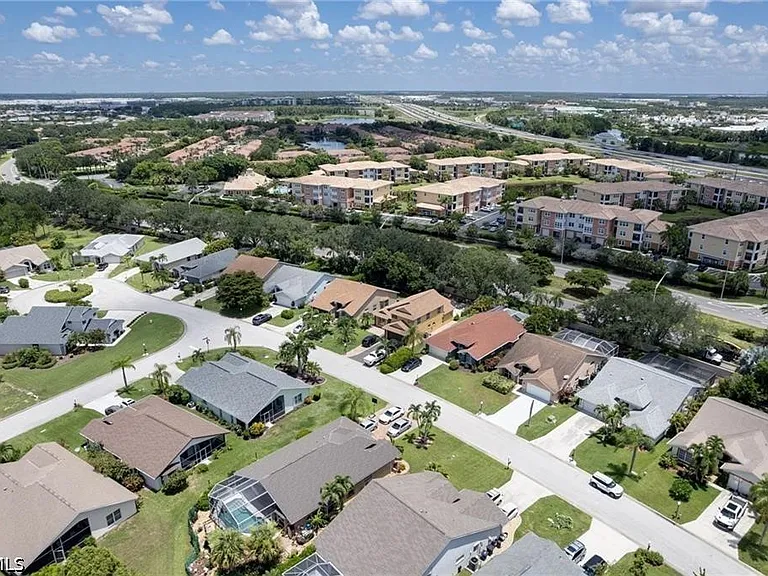 17791 Castle Harbor Dr — Photo 29