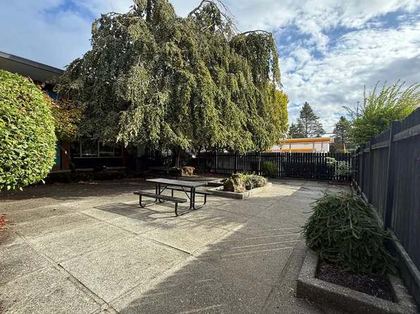 Nedra Apartments Boutique West Seattle Living Near Lincoln Park