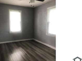 8605 Highland Ave, Kansas City, MO 64131