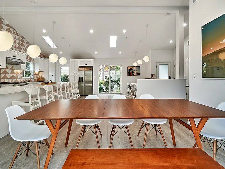 2712 Westwood Blvd — Photo 12