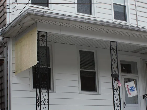 23 E Union St, Schuylkill Haven, PA 17972