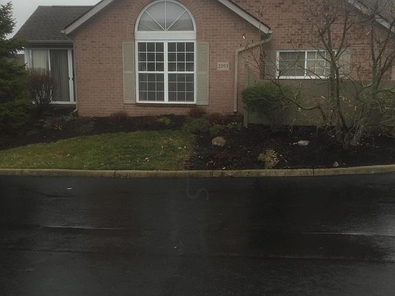 2nd image of 2053 Farmbrook Cir