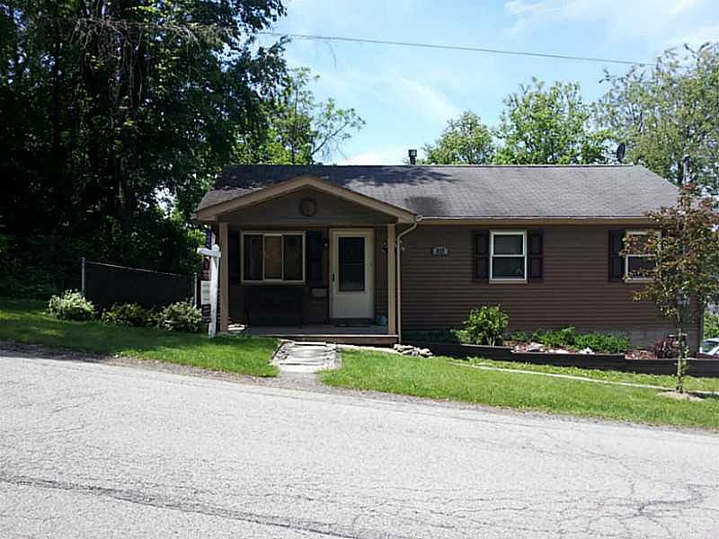 1st image of 928 Hillcrest Dr #8-WD
