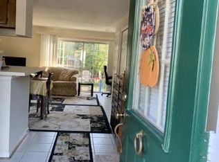 6608 Morning View Ct, Alexandria, VA 22315