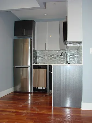 Rented by ABCO Commercial Properties, LLC | media 21