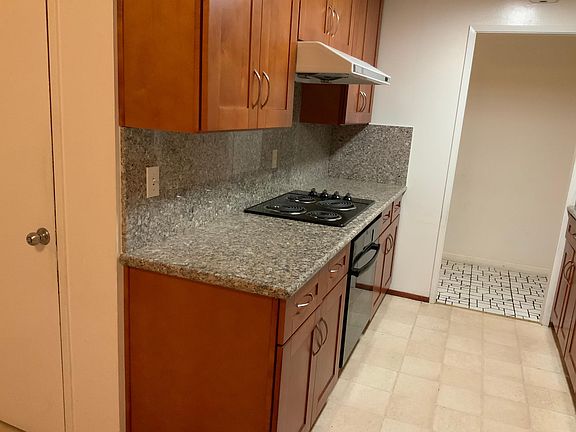 2nd image of 1659 Martin Ave