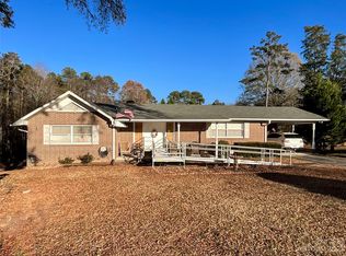 1024 Midlake Rd, Kannapolis, NC 28083