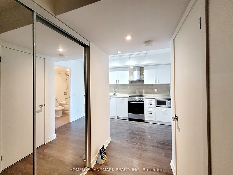 125 Redpath Ave #1213 — Photo 12