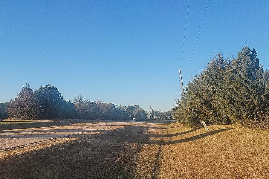 2nd image of 5300 S Jay Dr