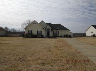 11097 New Cut Off Rd, Bon Aqua, TN 37025