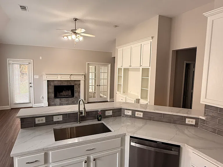 3105 Whispering Pine Blvd — Photo 7