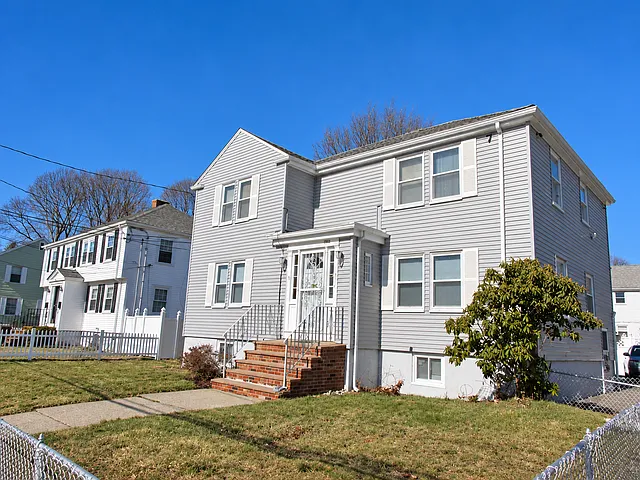 108 Garfield Ave #1