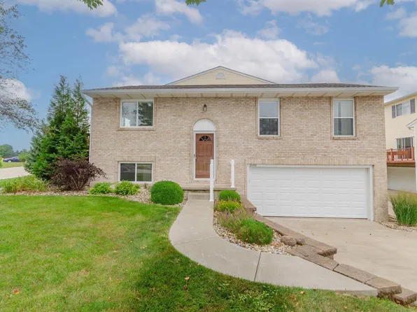 2000 S 2nd Ave #2000, Morton, IL 61550