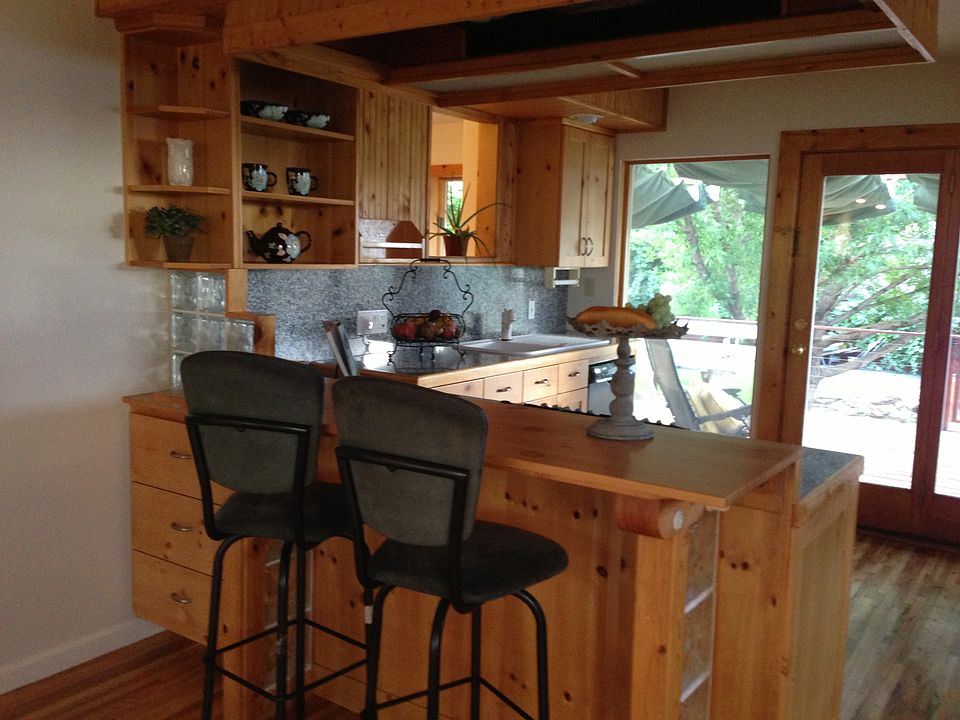 2nd image of 2406 E Beacon Dr