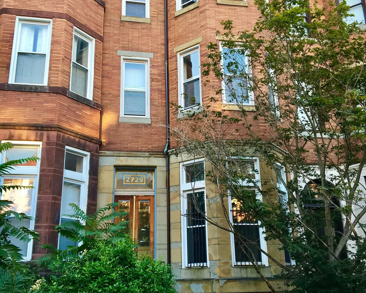 For Rent: Charming Living on St. Paul Street MD 21218 Your Urban Retreat Awaits! — Photo 1