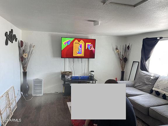 3rd image of 236 E CENTRAL Avenue
