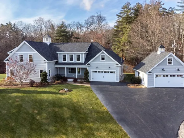 20 Perry Road, Bedford, NH 03110
