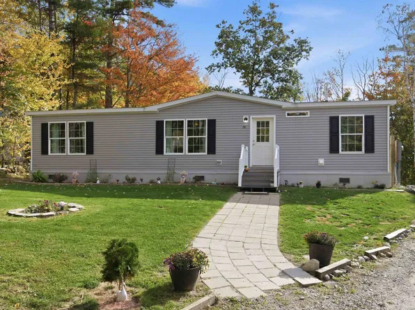 36 Dugout Road, Haverhill, NH 03774-4841