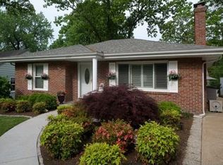 2637 Salem Rd, Saint Louis, MO 63144