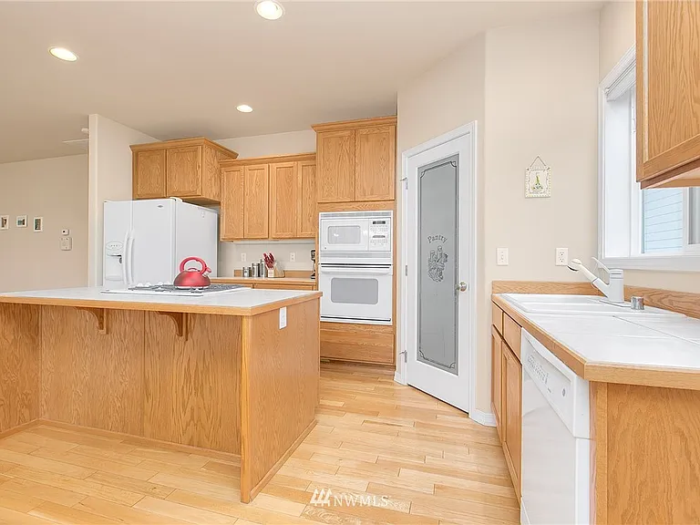 13607 NE 202nd St — Photo 10