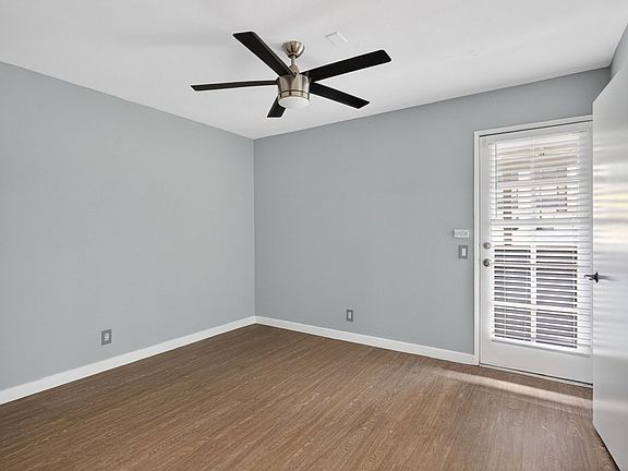 4th image of 533 E 11th St APT 16