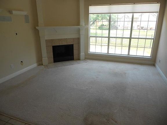 2nd image of 2301 Stone Creek Dr