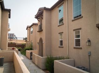 140 Barnhill Dr, Folsom, CA 95630