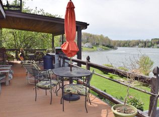 167 Flat Top Lake Rd, Ghent, WV 25843