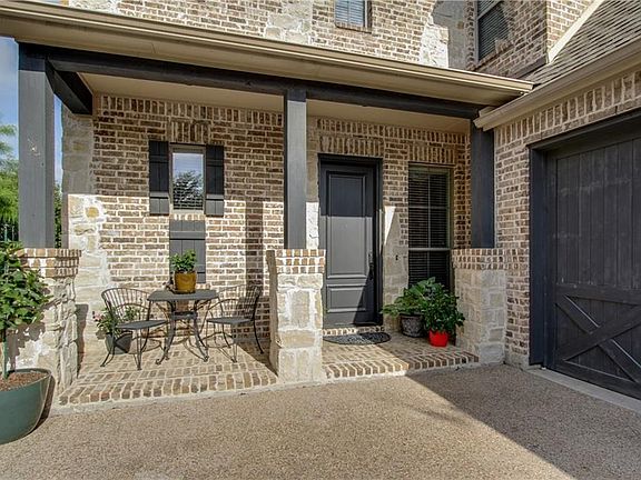 2nd image of 4123 Sardinia Way