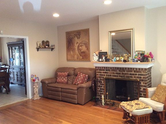 3rd image of 2511 Westervelt Ave