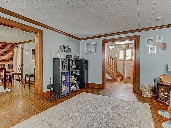 4th image of 104 Baycliff Dr