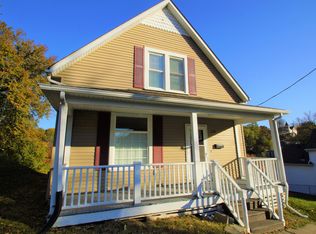 728 Sylvan Ct, Davenport, IA 52803